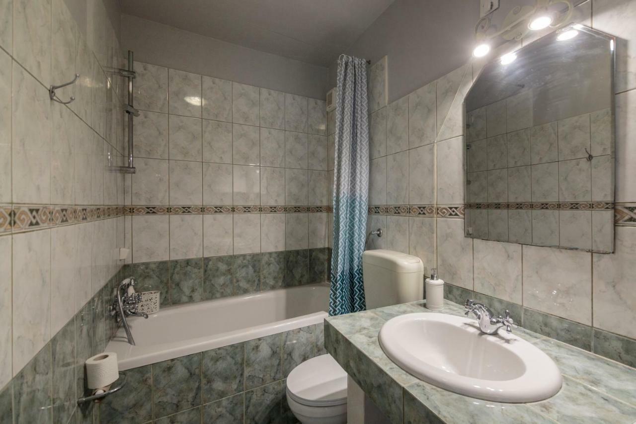 Apartments Villa Anka Komiza Ngoại thất bức ảnh